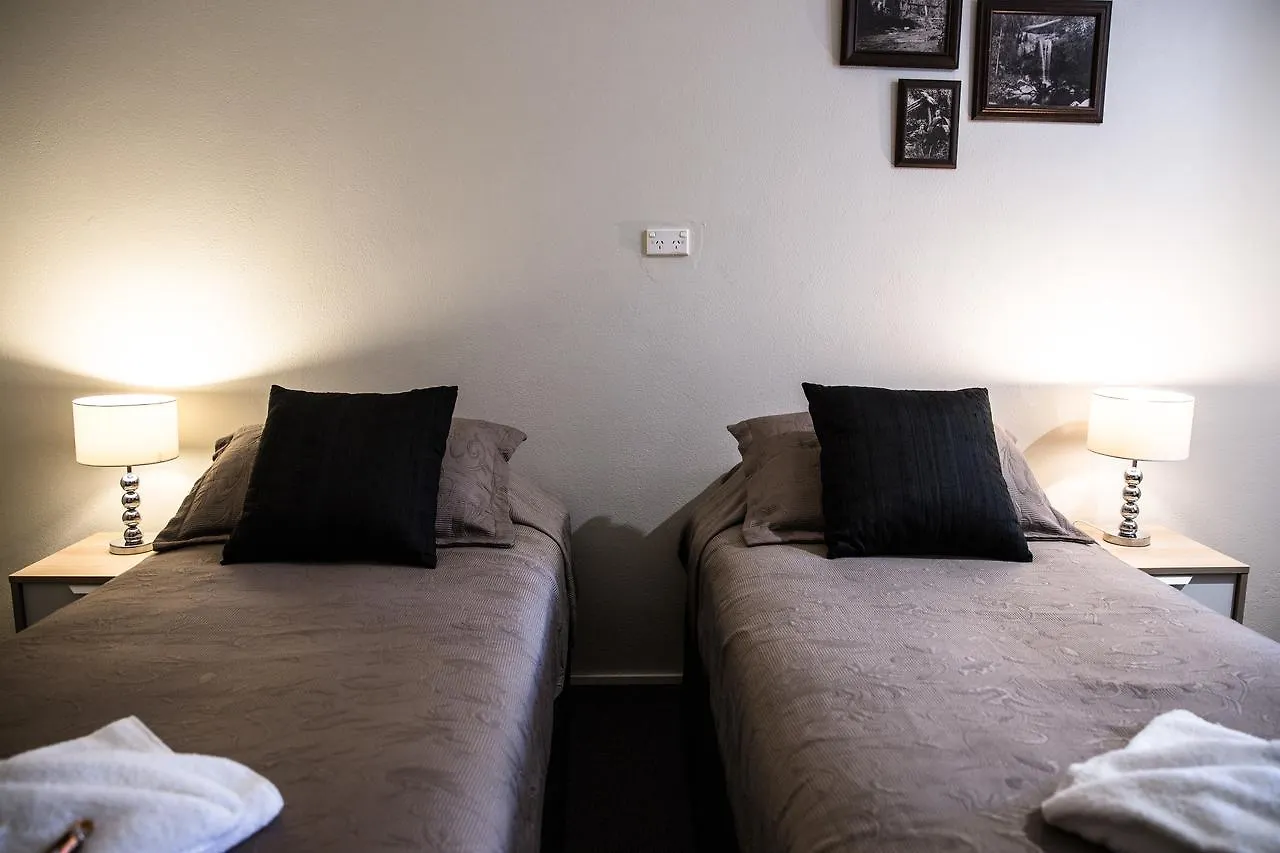 Tall Trees Motel Mountain Retreat Mount Tamborine