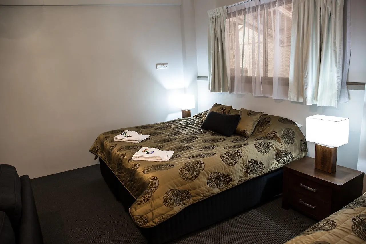 Tall Trees Motel Mountain Retreat Mount Tamborine Australia